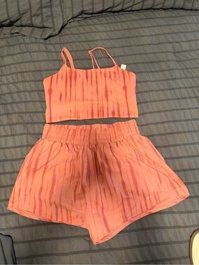 Women's Nike Dri Fit  Tie-Dye Cami Crop Top & Shorts Set